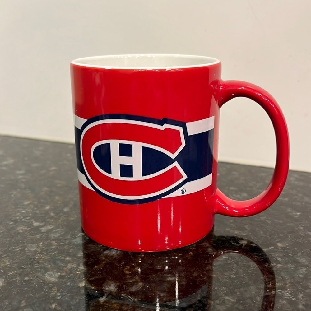 MONTREAL CANADIENS HOCKEY RED MUG